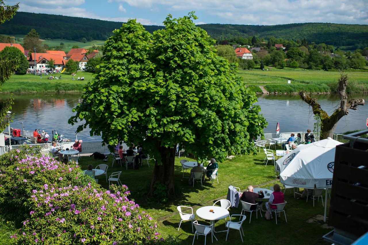 Weigands Hotel Peter Reinhardshagen Экстерьер фото